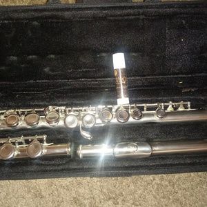 A glory flute